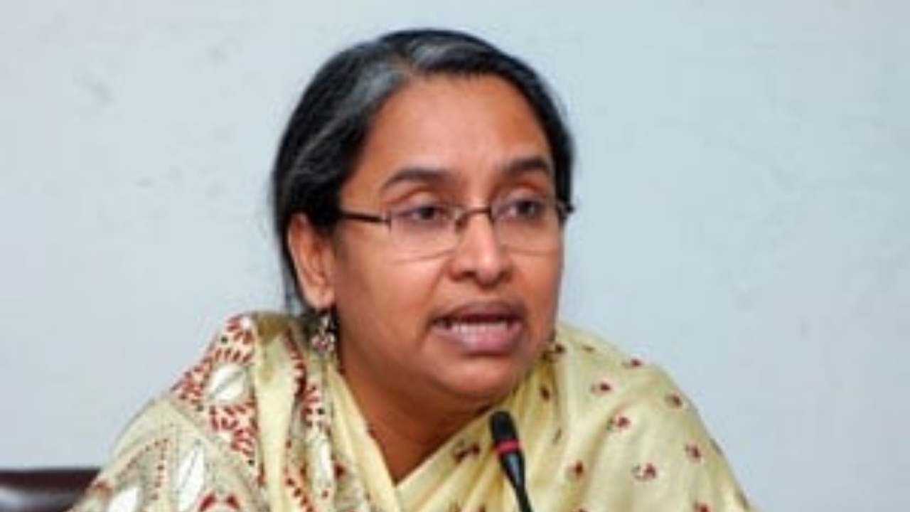 স্বামীর জানাজায় অংশ নিতে ১২ ঘণ্টার প্যারোলে মুক্তি পাচ্ছেন দীপু মনি