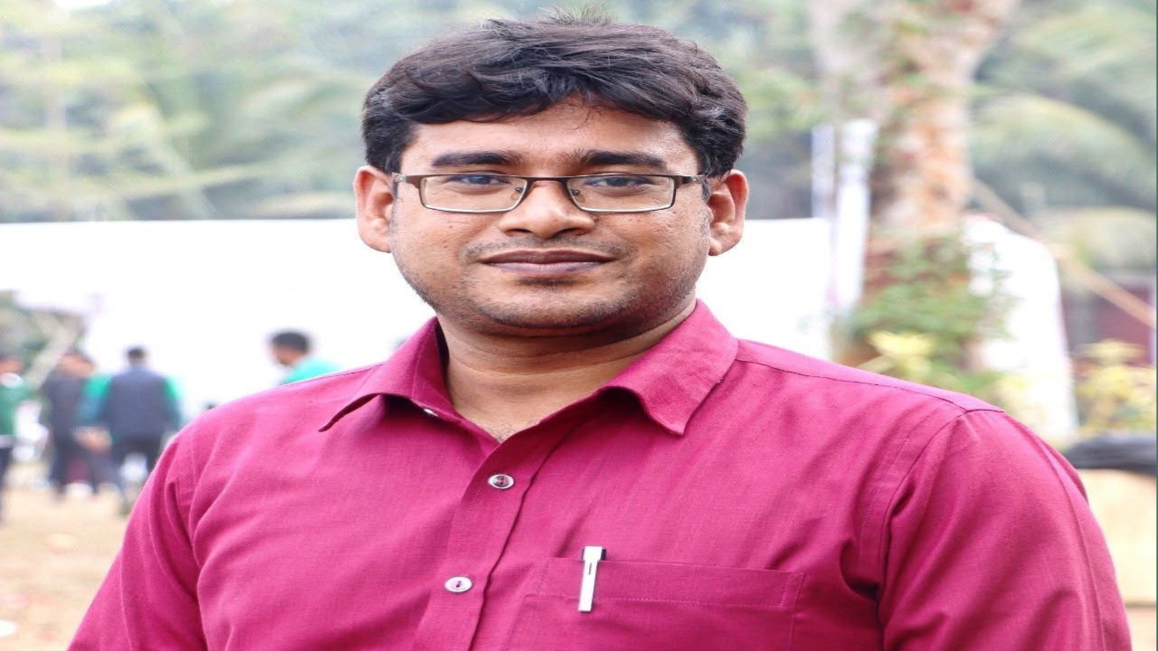 মিরপুরে ফুটপাত উচ্ছেদের ভিডিও ধারণ, সাংবাদিকের মোবাইল কেড়ে নেওয়ার অভিযোগ পুলিশের বিরুদ্ধে