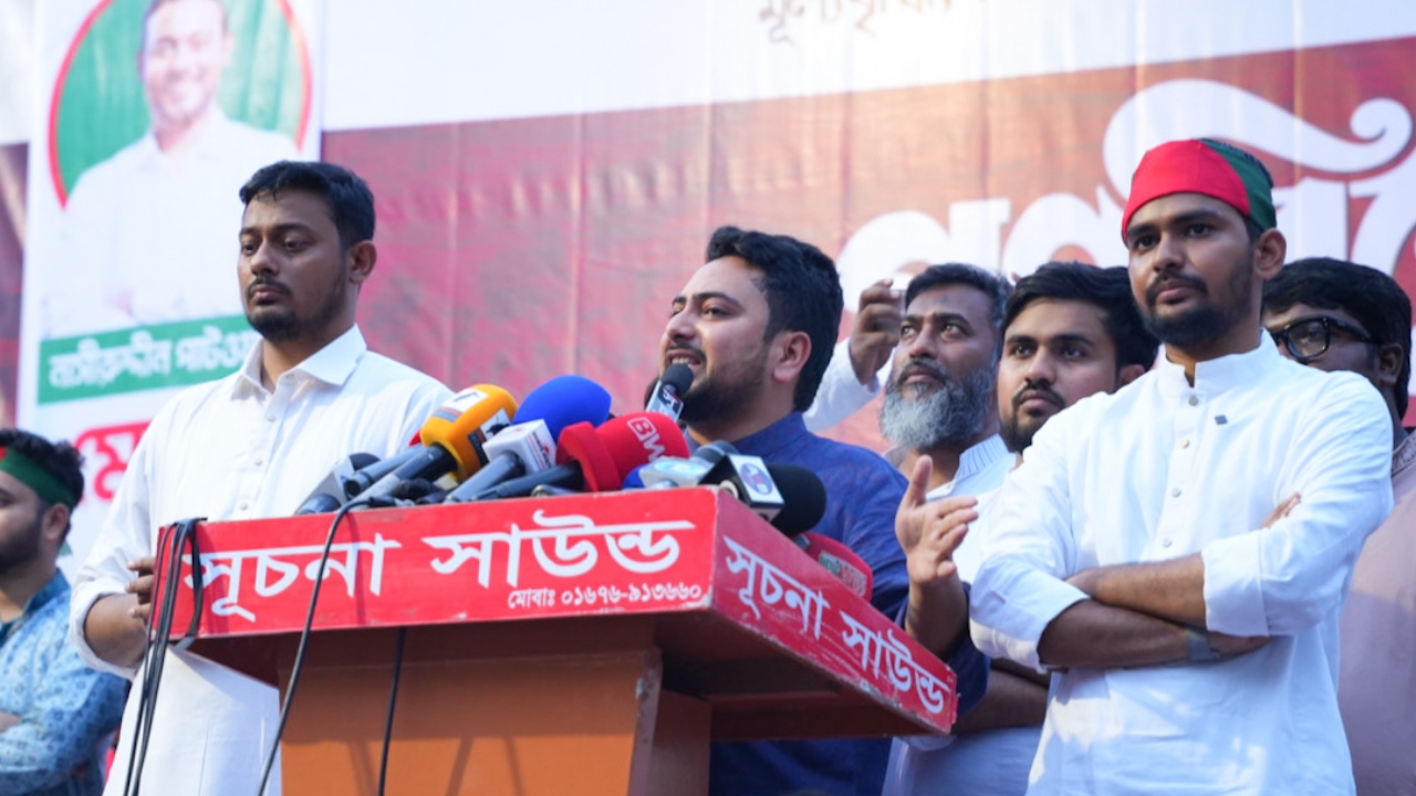 পতিত ও নব্য দুই স্বৈরাচারকেই পরাজিত করা হবে: নাহিদ ইসলাম